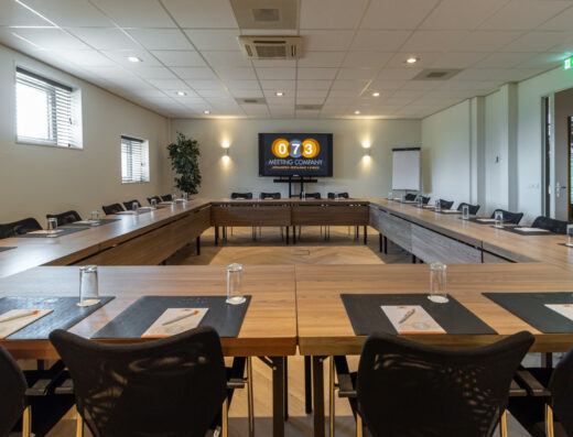 Wijnkamer 073 Meeting Company Den Bosch U-Opstelling
