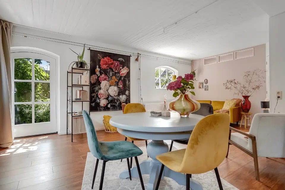 Featured listing