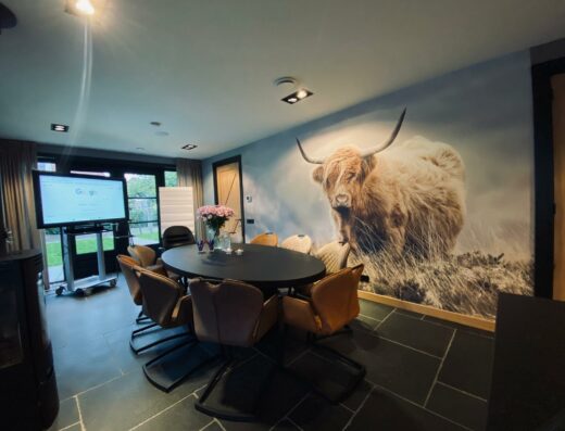 Vergaderen bij Huize Heemskerk nabij Zaltbommel